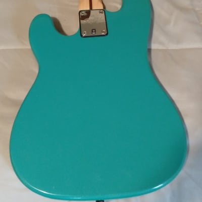 Short Scale P Bass - Teal image 15