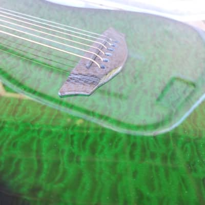 Emerald X20 Carbonfiber w/Quilt Maple Top and onboard effects 2022 - Emerald Green image 2