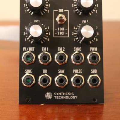 SynthTech E300 Ultra VCO image 1