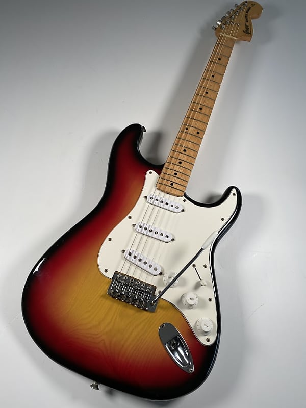 Greco SE600 Sparkle Sounds '78 Vintage MIJ Stratocaster Type