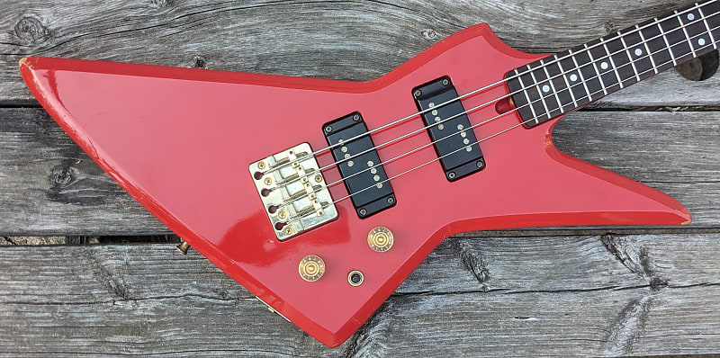 1983 Aria Pro II ZZB Deluxe 32' scale Crimson Red - Made in