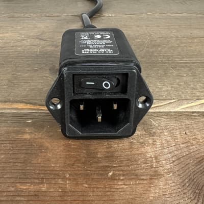 Temple Audio IEC Mod Power Module | Reverb España