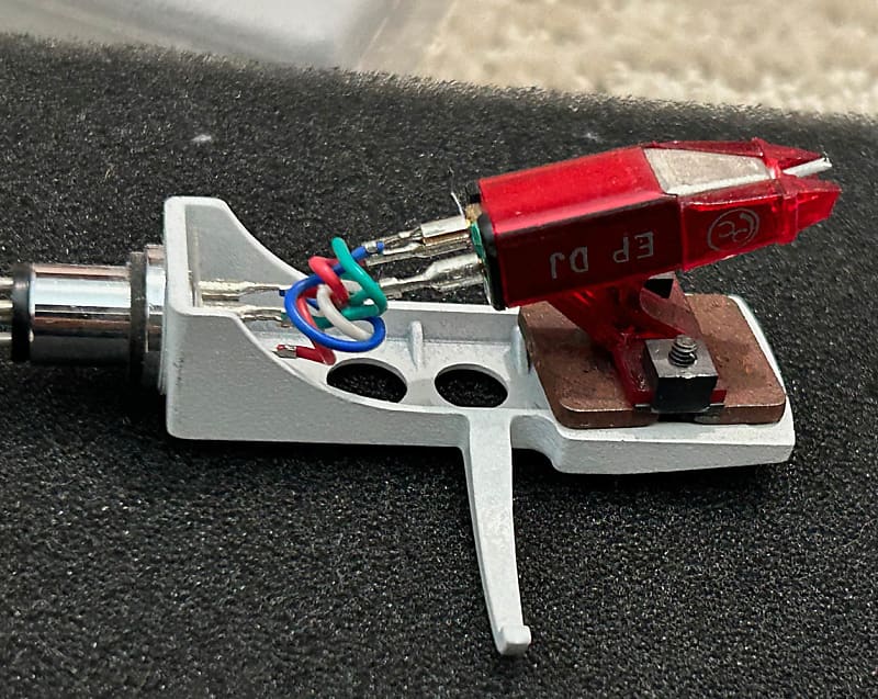 Pickering EP-DJ Cartridge with E-DJ Stylus/Needle Pickering EP-DJ Cartridge with E-DJ Stylus/Needle
