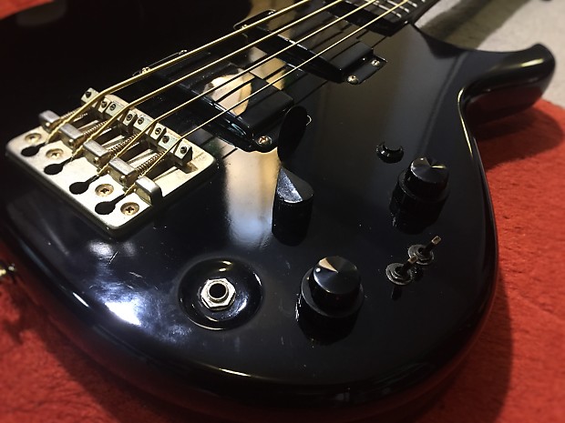 Aria Pro II SB R80 1983 bass guitar original vintage mij