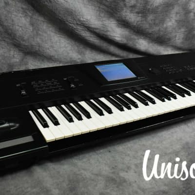 KORG Trinity BK Music Workstation DRS Synthesizer in very good condition image 1