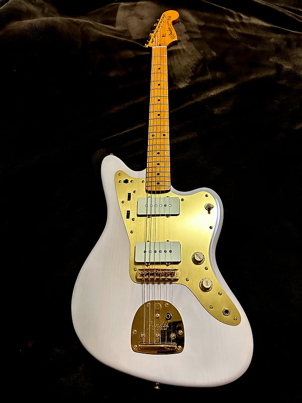 Fender MIJ JM66G Jazzmaster 30th anniversary limited edition