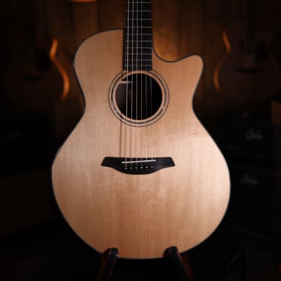 Furch Yellow Series Deluxe Gc-SR Grand Auditorium SPA Spruce/Rosewood Acoustic Electric image 3