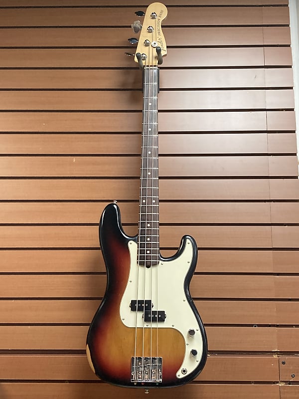ベース fender highway one precision bass 2010 Fender Highway One