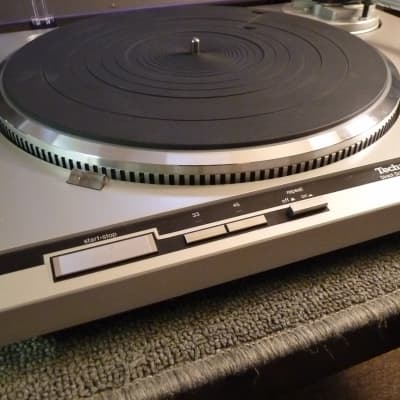 Technics SL-Q303 - Restored Full Automatic Direct Drive Turntable - Polished Cover - ADC Series IV image 6