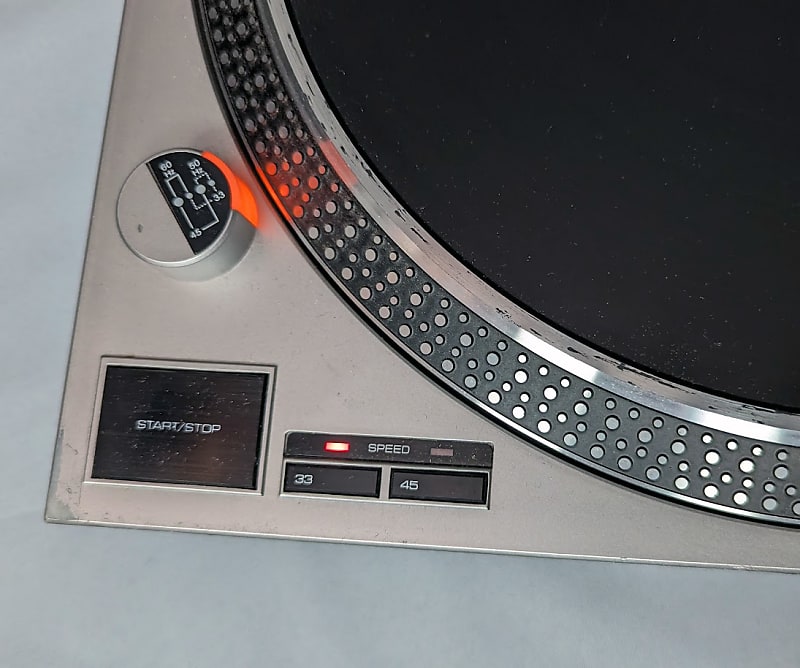 Numark TT-1520 Direct Drive Turntable DJ - Tested - Silver