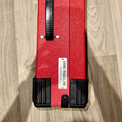 Dark Modular 6U 208hp red Eurorack Case - Red image 3