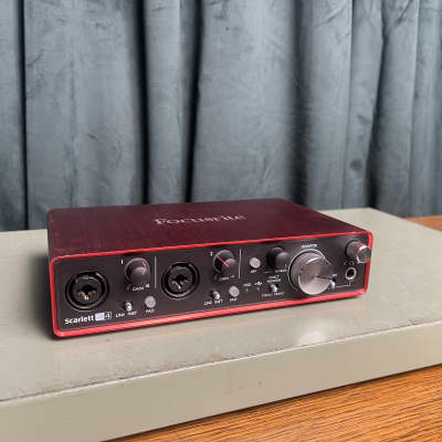 Focusrite Scarlett 2i4 USB 2.0 Audio Interface | Reverb