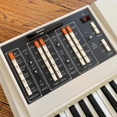 Kimball  Challenger vintage analog keyboard/drum machine 1980s image 3