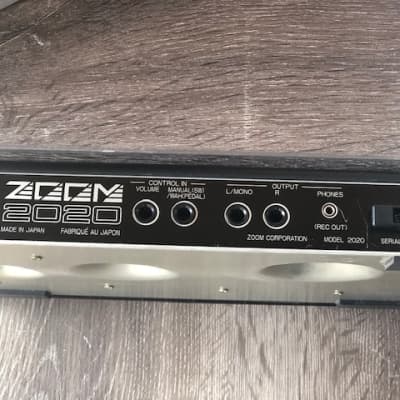 Zoom Player 2020 Advanced Guitar Effects Processor w/Power Supply image 5