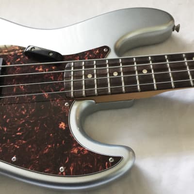 1992 FENDER Jazz Bass Custom Made in Mexico with EMG JHZ(USA