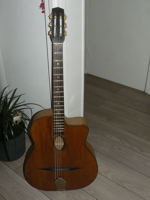 Busato guitare manouche  des années 40/50 image 1