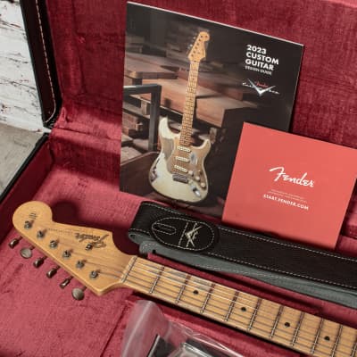 Fender - B2 Postmodern Stratocaster® - Electric Guitar - Journeyman Relic® - Maple Fingerboard - Aged Aztec Gold - w/ Custom Shop Hardshell Case - x6342 image 18