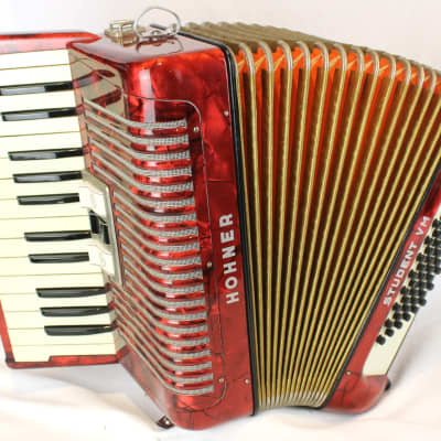 Akkordeon outlet Hohner Student IV N - 40 Bässe