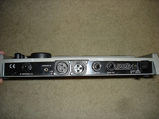 DOD VoFX vocal effects processor with Mic | Reverb
