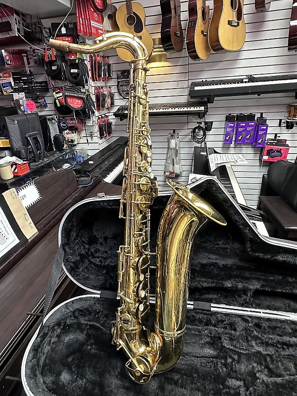 Martin Elkhart India Tenor Saxophone Difference | Reverb