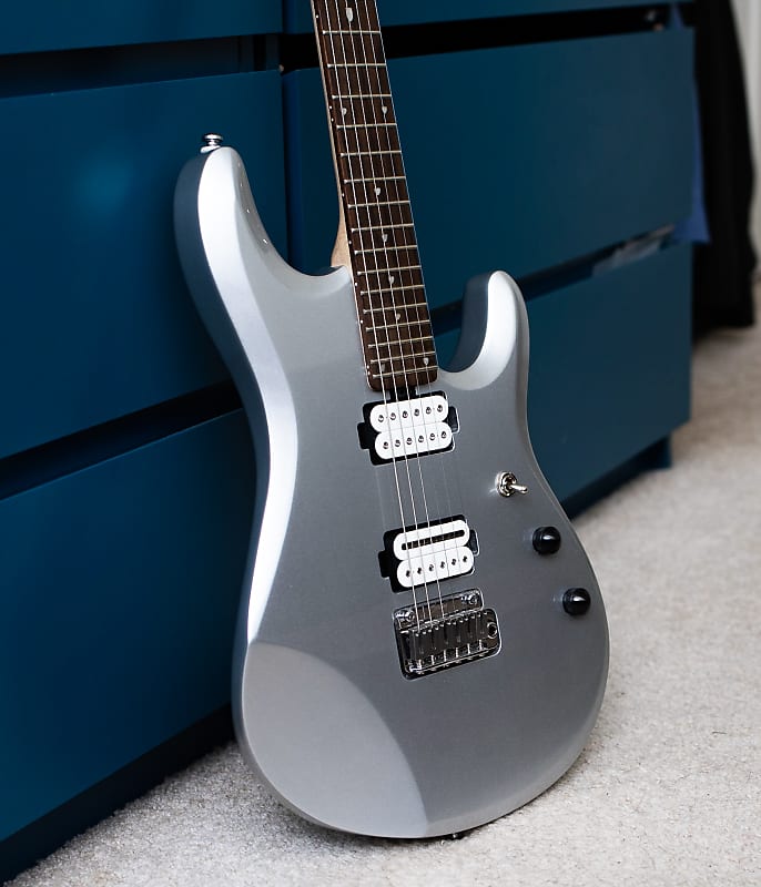 Sterling by Music Man John Petrucci JP60 Silver (Crunch Lab Sterling by Music Man John Petrucci JP60 Silver (Crunch Lab