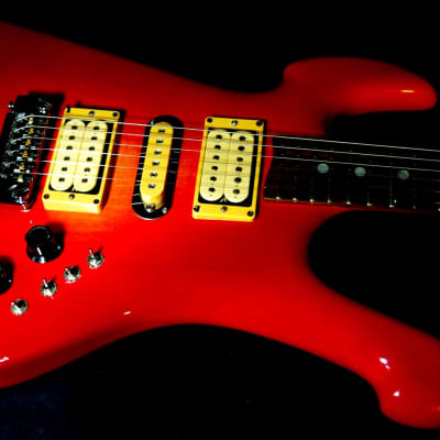 LADO Condor 1 1981 Crimson Red Burst. Very Rare. Only 100 made. Handmade. High Quality. Superb Play image 14