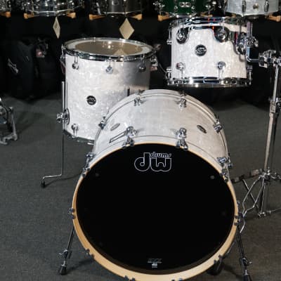 DW 12/16/22 Performance Series Drum Kit Set in White Marine Pearl image 1