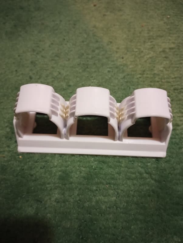 Yamaha Bass Drum Mallet Holder (1) White Plastic Reverb