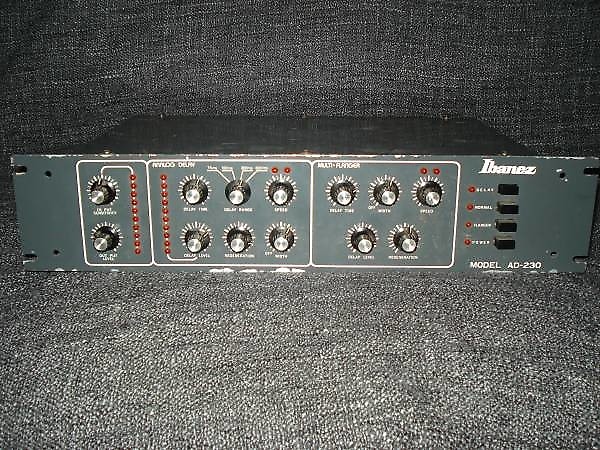 Vintage 1970s Ibanez AD-230 Analog Delay Multi-Flanger Made