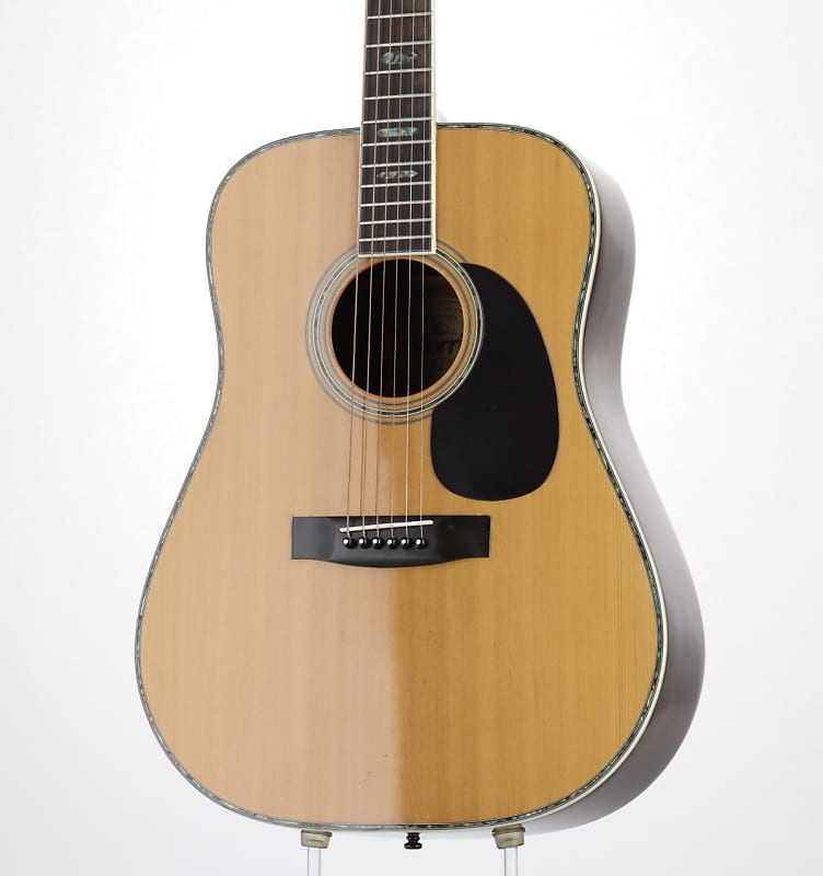 Morris W-40 Acoustic Guitar with Case - Made In Japan
