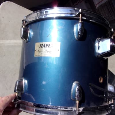 Lot of 2 Mapex V Series Hanging Toms 13" x 10" + 12" x 9" light blue with mounts Has double badges image 8