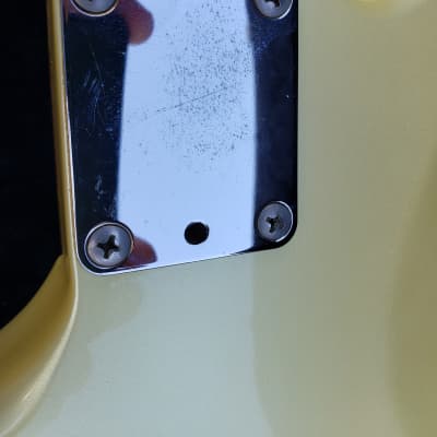 Fender Performer Bass 1985 - 1987 Faded Cream Gold image 11