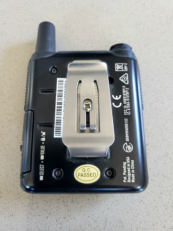 MINT! Line 6 Relay TBP12 Transmitter Body Pack + Shure Cable