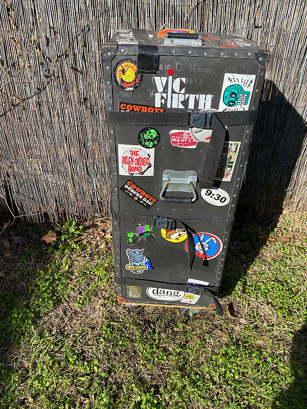 Humes & Berg Hardware Case Reverb