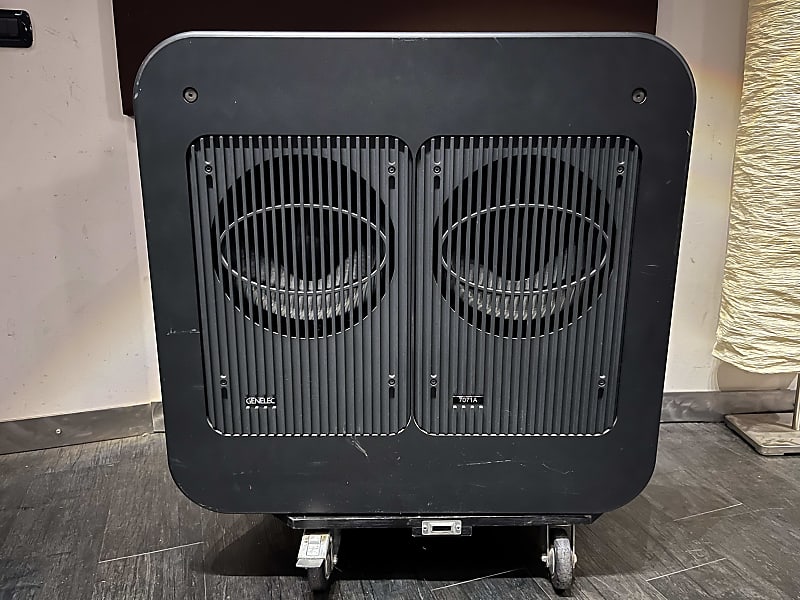 Genelec 7071A SUBWOOFER ATTIVO Reverb Italia