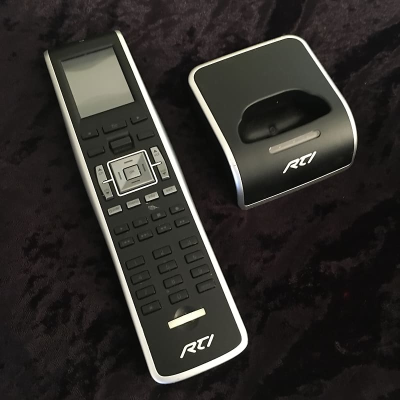 RTI T2Cs+ remote with base unit/charger Reverb