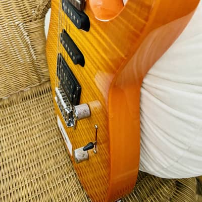 Jackson JS Series JS20 Dinky 2003 - 2004 - Amber Sunburst image 6