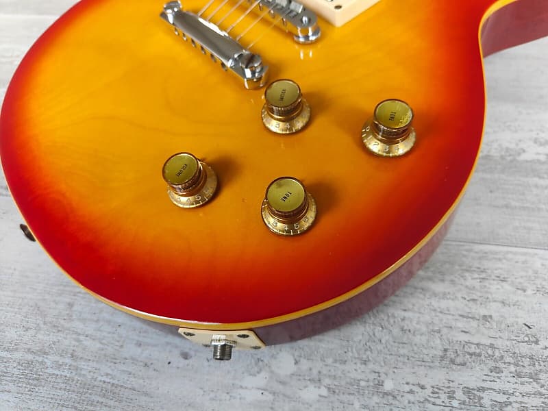 ファッションデザイナー Japan Greco 1977 EG-450 Sunburst (Cherry Standard Paul Les ギター