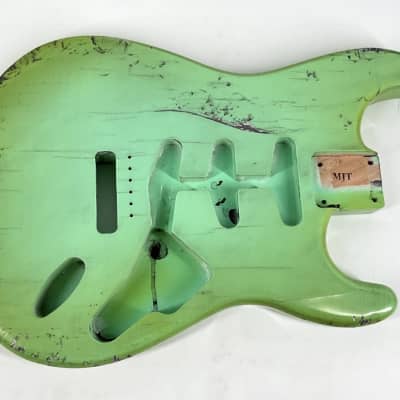 特価】MJT - Stratocaster Body (Surf Green) NBD (new body day