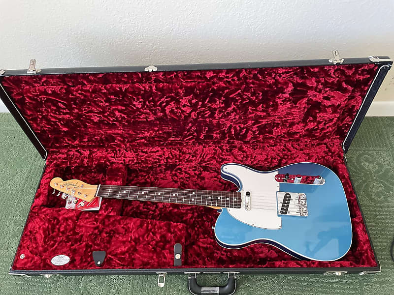 Fender Custom Telecaster 2022 - Lake Placid Blue Rosewood | Reverb