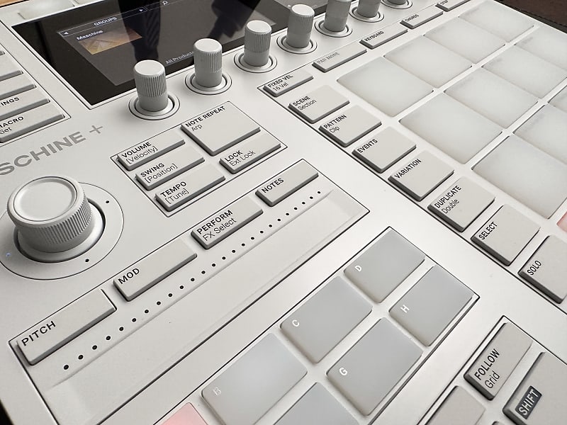 Native Instruments Maschine Plus - NI 25th Anniversary Limited