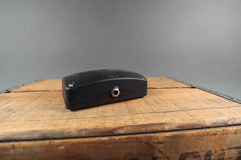 LINE6 XPS-AB(クローン) Variax 用コンパクト電源供給BOX LINE6 XPS-AB(クローン) Variax 用コンパクト電源供給BOX - メルカリ