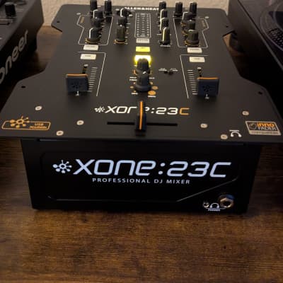 Allen & Heath XONE:PX5 - 4+1-channel analogue FX mixer with | Reverb