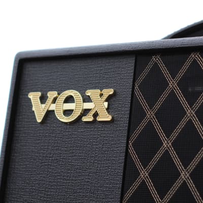 Vox VT40X 40-Watt 1x10 Digital Modeling Guitar Combo Amp image 4