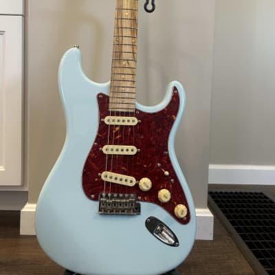 Custom Stratocaster-Partscaster 2024 - 67' Mustang Arcadian Blue image 2