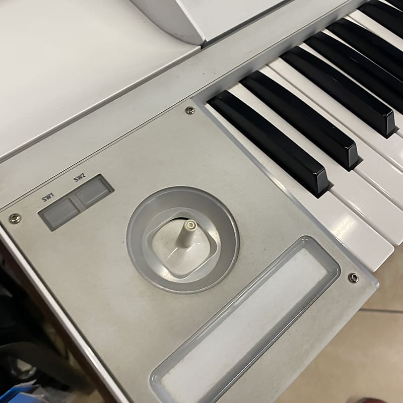 Korg M3 61 2010s - Gray image 1