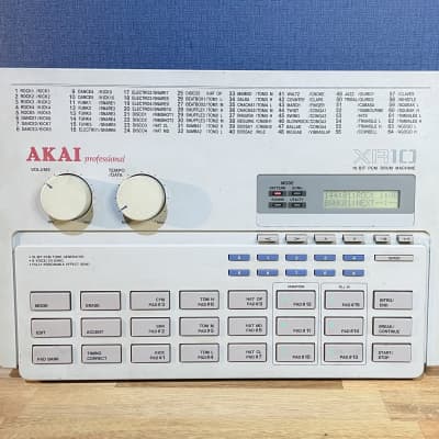 [Excellent] Akai XR10 Drum Machine 16bit PCM Powerful Sound