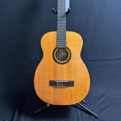 *VINTAGE* Harmony H171 Classical Guitar w/ Original Case for sale