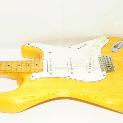 Greco Super Sounds SE Stratocaster model 1977 Electric Guitar Ref.No 5627 image 9