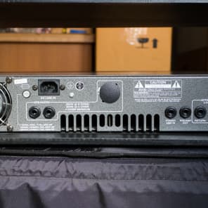 Ampeg B2R Bass Guitar Amplifier Head - 200W w/ Rackmount Case image 6
